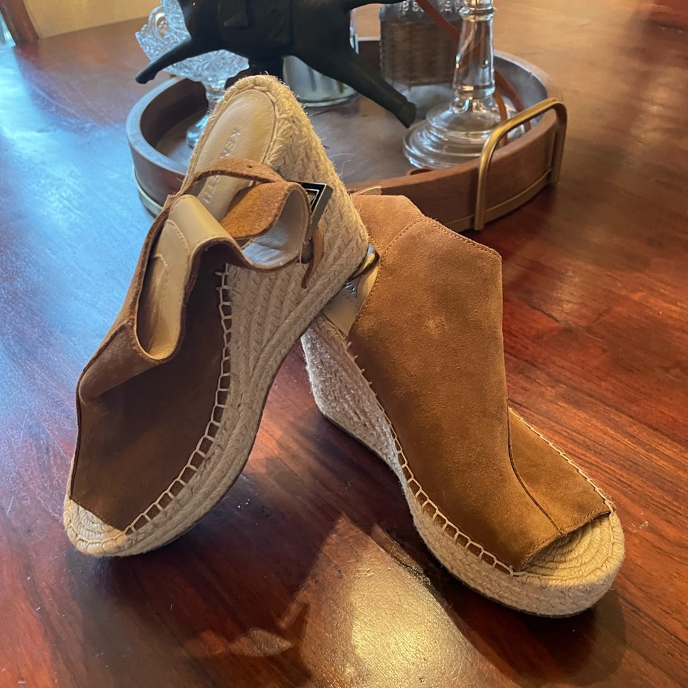 Kenneth Cole Heels